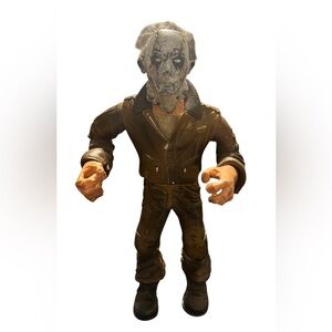 Michael Myers Halloween II Cinema Of Fear 9" Figure Mezco Rob Zombie